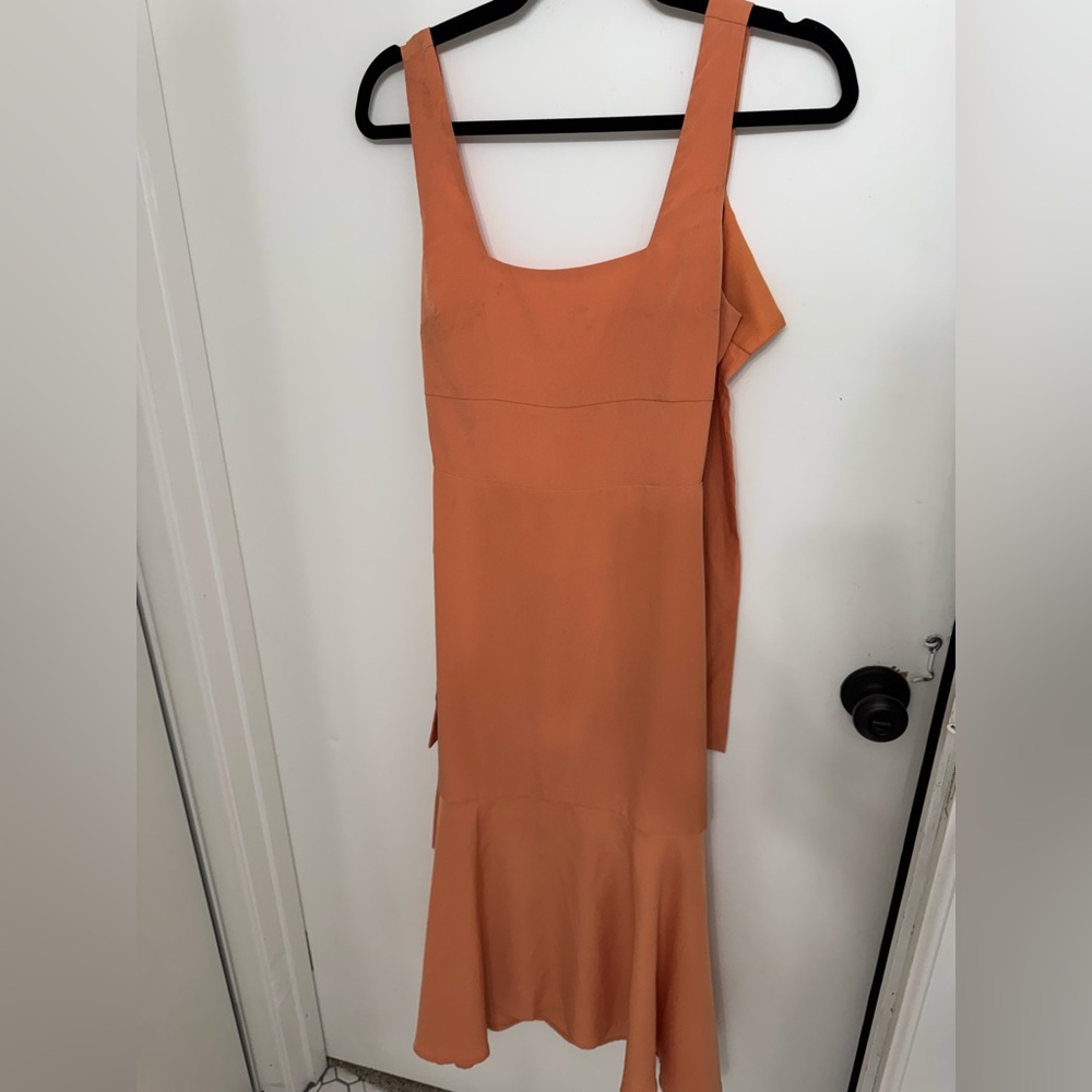 4SI3NNA Orange Midi Dress
